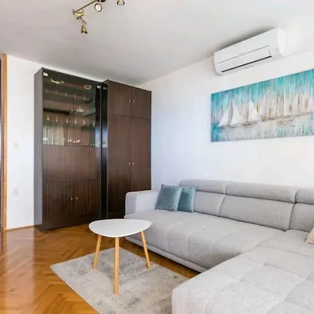 Apartamento Seaview Dida *