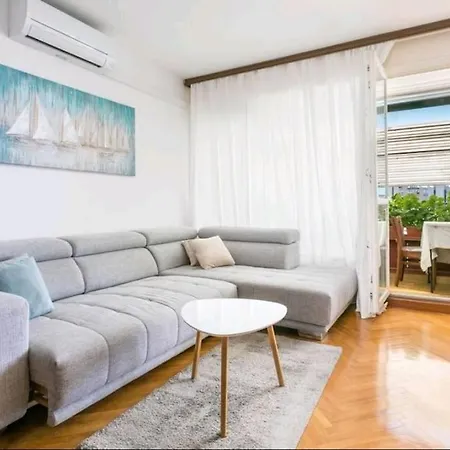 Апартаменти Seaview Dida Спліт